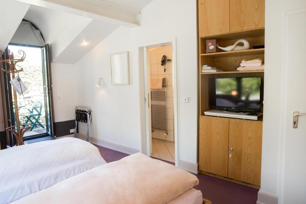 Air Boardinghouse Tulip Stockum, Zu Fuss - 3 Minuten Zur Messe Düsseldorf Exteriör bild